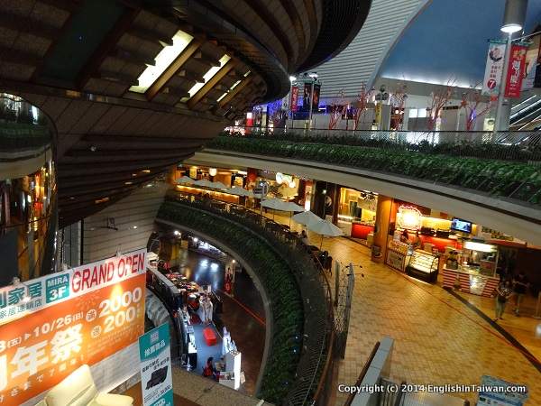 living mall shopping and ice rink taipei city