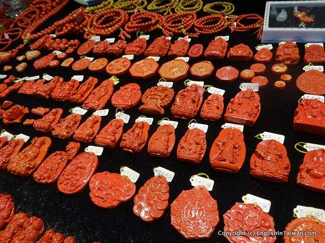 Taipei Weekend Jade Market